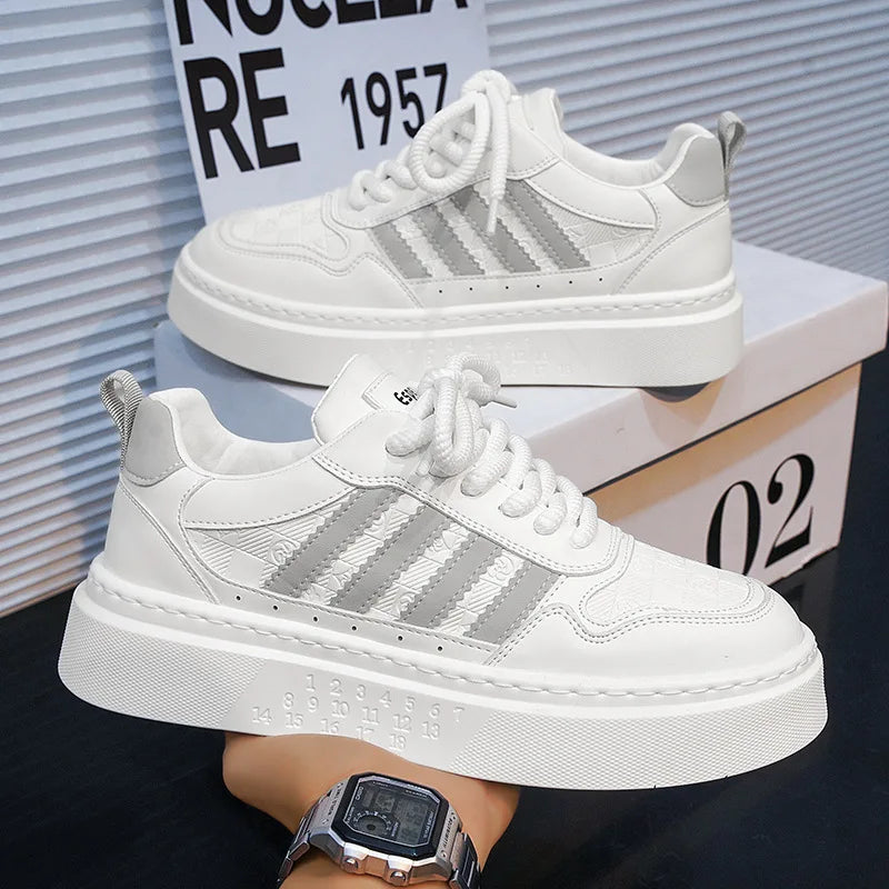 Trendy and Casual: Wholesale Men's White Shoes - Perfect for Autumn Fashion