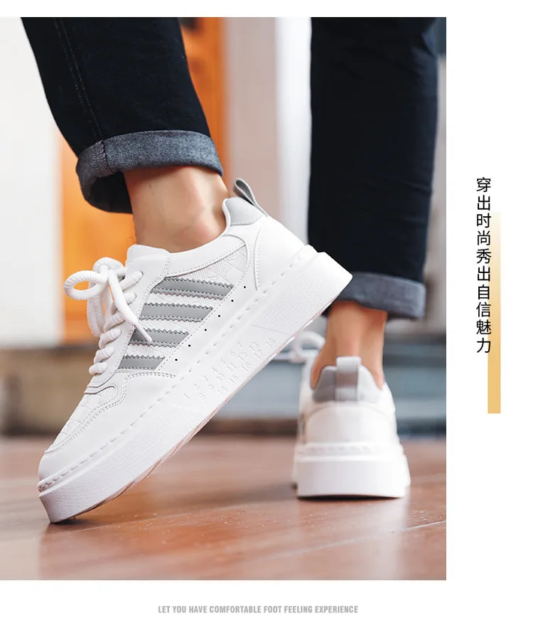 Trendy and Casual: Wholesale Men's White Shoes - Perfect for Autumn Fashion